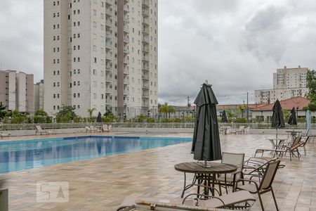 Apartamento para alugar com 72m², 3 quartos e 2 vagas Apartamento para alugar com 72m², 3 quartos e 2 vagasÁrea Comum - Piscina