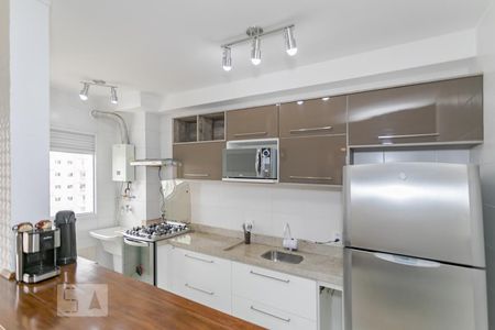 Apartamento para alugar com 72m², 3 quartos e 2 vagas Apartamento para alugar com 72m², 3 quartos e 2 vagasCozinha