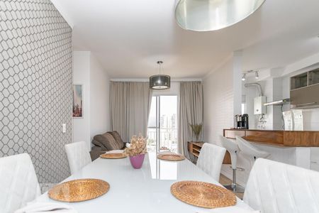 Apartamento para alugar com 72m², 3 quartos e 2 vagas Apartamento para alugar com 72m², 3 quartos e 2 vagasSala de Jantar
