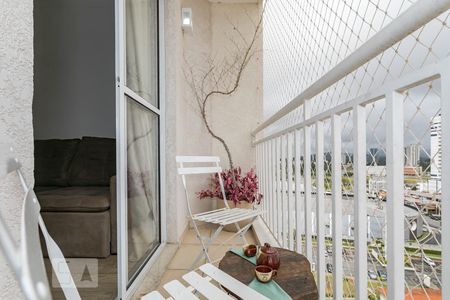 Apartamento para alugar com 72m², 3 quartos e 2 vagas Apartamento para alugar com 72m², 3 quartos e 2 vagasSacada