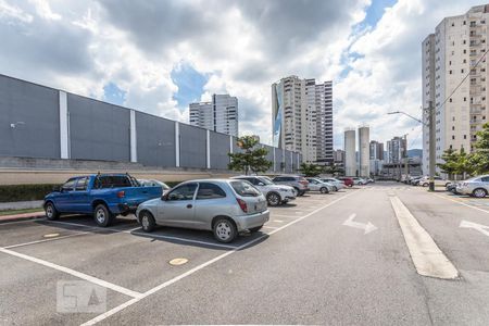 Apartamento para alugar com 72m², 3 quartos e 2 vagas Apartamento para alugar com 72m², 3 quartos e 2 vagasÁrea Comum - Estacionamento