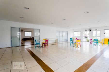 Apartamento para alugar com 72m², 3 quartos e 2 vagas Apartamento para alugar com 72m², 3 quartos e 2 vagasÁrea comum - Brinquedoteca