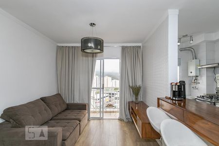 Apartamento para alugar com 72m², 3 quartos e 2 vagas Apartamento para alugar com 72m², 3 quartos e 2 vagasSala