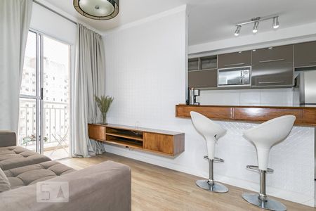 Apartamento para alugar com 72m², 3 quartos e 2 vagas Apartamento para alugar com 72m², 3 quartos e 2 vagasSala