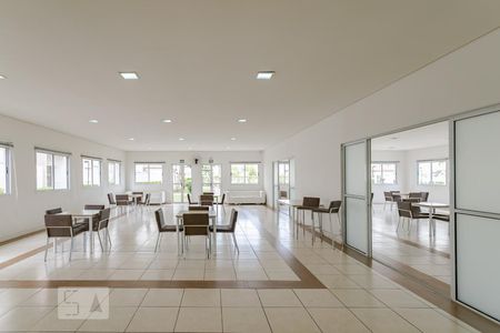 Apartamento para alugar com 72m², 3 quartos e 2 vagas Apartamento para alugar com 72m², 3 quartos e 2 vagasÁrea Comum - Salão de Festas