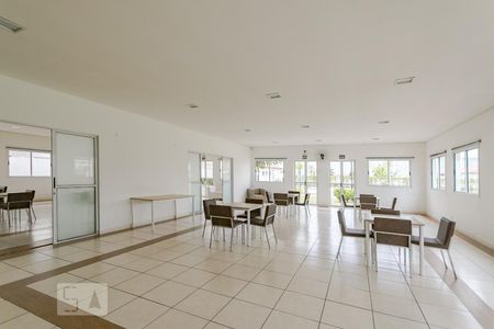Apartamento para alugar com 72m², 3 quartos e 2 vagas Apartamento para alugar com 72m², 3 quartos e 2 vagasÁrea Comum - Salão de Festas