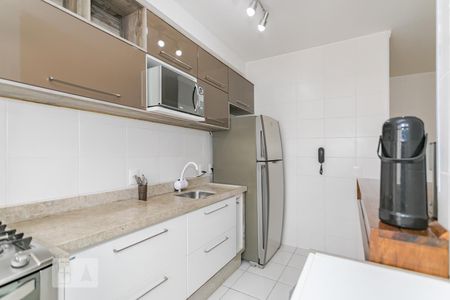 Apartamento para alugar com 72m², 3 quartos e 2 vagas Apartamento para alugar com 72m², 3 quartos e 2 vagasCozinha
