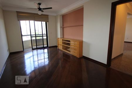 Apartamento para alugar com 256m², 4 quartos e 3 vagasSala de TV