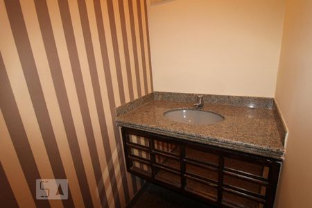 Apartamento para alugar com 256m², 4 quartos e 3 vagasLavabo