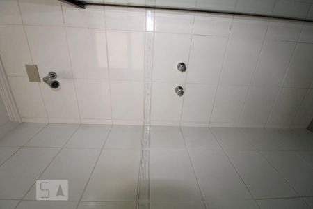 Apartamento para alugar com 256m², 4 quartos e 3 vagasBanheiro