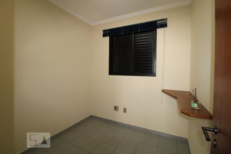 Apartamento para alugar com 256m², 4 quartos e 3 vagasQuarto de Serviço