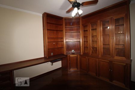 Apartamento para alugar com 256m², 4 quartos e 3 vagasEscritório
