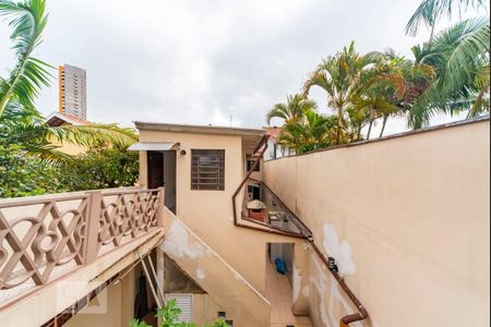 Casa à venda com 270m², 5 quartos e 4 vagas Casa à venda com 270m², 5 quartos e 4 vagasVista do Quarto 4