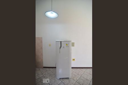 Cozinha de kitnet/studio para alugar com 1 quarto, 35m² em São José, Canoas