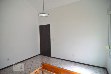 Dormitório de kitnet/studio para alugar com 1 quarto, 35m² em São José, Canoas