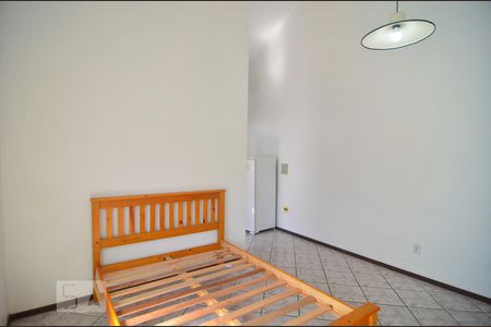 Dormitório de kitnet/studio para alugar com 1 quarto, 35m² em São José, Canoas