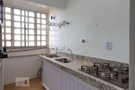 Cozinha de apartamento para alugar com 1 quarto, 33m² em Jardim Paulista, Ribeirão Preto