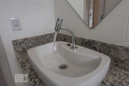 Banheiro - pia de apartamento para alugar com 1 quarto, 33m² em Jardim Paulista, Ribeirão Preto