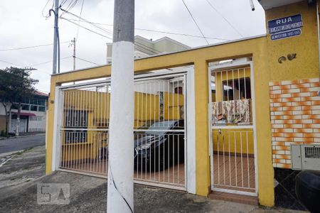 Fachada de casa para alugar com 1 quarto, 40m² em Jardim Belem, São Paulo