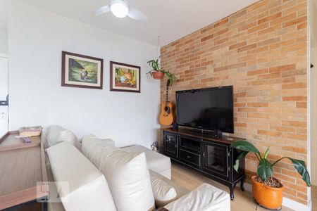 Sala de apartamento para alugar com 2 quartos, 62m² em Continental, Osasco