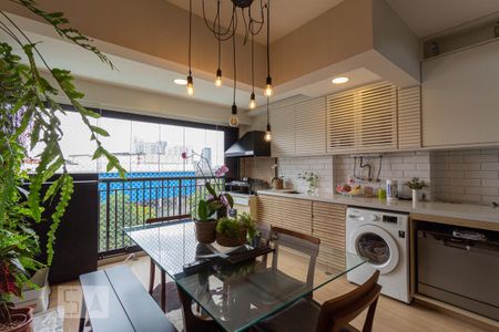 Sala de apartamento para alugar com 2 quartos, 62m² em Continental, Osasco