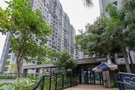 Apartamento para alugar com 62m², 2 quartos e 1 vaga Apartamento para alugar com 62m², 2 quartos e 1 vagaFachada