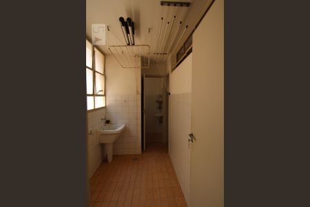 Apartamento à venda com 143m², 3 quartos e 1 vagaÁrea de Serviço