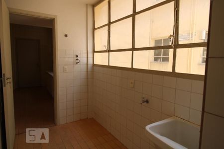 Apartamento à venda com 143m², 3 quartos e 1 vagaÁrea de Serviço