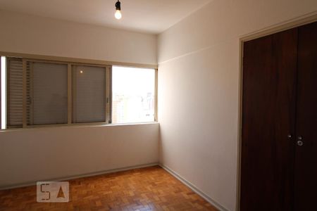 Apartamento à venda com 143m², 3 quartos e 1 vagaQuarto 2