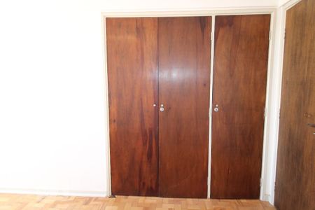 Apartamento à venda com 143m², 3 quartos e 1 vagaQuarto 2