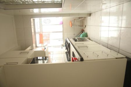 Cozinha de apartamento à venda com 1 quarto, 52m² em Liberdade, São Paulo