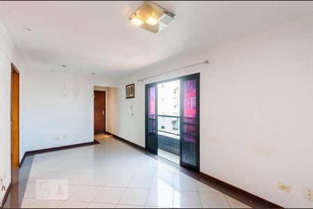 Apartamento para alugar com 80m², 3 quartos e 1 vagaSala