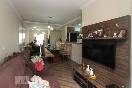 Sala de apartamento para alugar com 2 quartos, 50m² em Jardim Três Marias, São Paulo