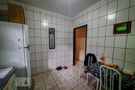 Casa à venda com 215m², 3 quartos e sem vagaCozinha