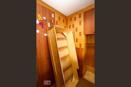 Casa à venda com 300m², 3 quartos e 2 vagas Casa à venda com 300m², 3 quartos e 2 vagasquarto 1