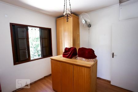 Casa à venda com 300m², 3 quartos e 2 vagas Casa à venda com 300m², 3 quartos e 2 vagasquarto 2