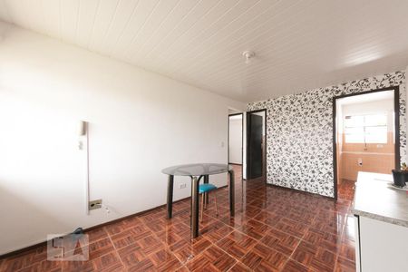Sala de apartamento para alugar com 2 quartos, 36m² em Cajuru, Curitiba