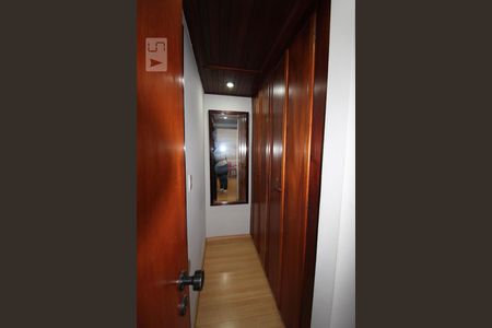 Apartamento para alugar com 44m², 1 quarto e 1 vagaQuarto - Armários