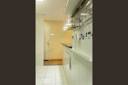 Apartamento à venda com 75m², 3 quartos e 2 vagasCozinha