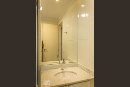 Apartamento à venda com 75m², 3 quartos e 2 vagasBanheiro Suíte 