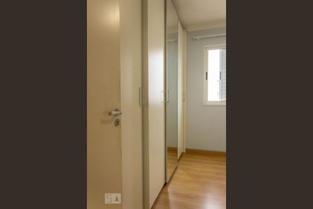 Apartamento à venda com 75m², 3 quartos e 2 vagasSuíte 