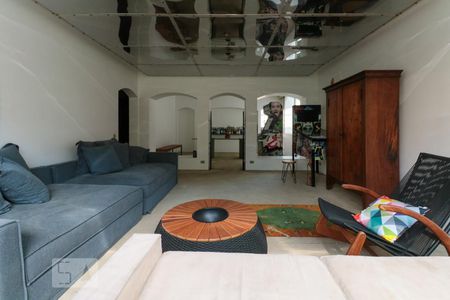 Apartamento à venda com 220m², 3 quartos e 2 vagas Apartamento à venda com 220m², 3 quartos e 2 vagasSala