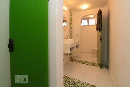 Apartamento à venda com 220m², 3 quartos e 2 vagas Apartamento à venda com 220m², 3 quartos e 2 vagasBanheiro