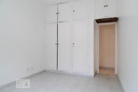 Casa à venda com 409m², 4 quartos e sem vagaSuíte