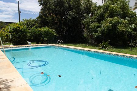 Casa à venda com 409m², 4 quartos e sem vagaPiscina