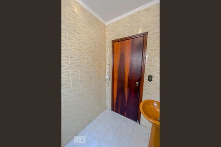 Casa à venda com 165m², 3 quartos e 2 vagasBanheiro