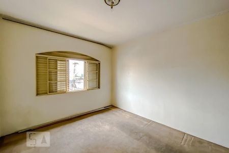 Casa à venda com 165m², 3 quartos e 2 vagasSuite