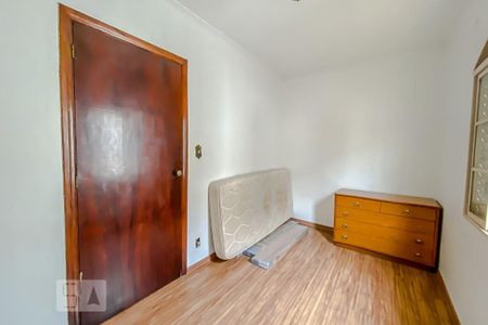 Quarto 2 de casa à venda com 3 quartos, 165m² em Parque Sevilha, São Paulo