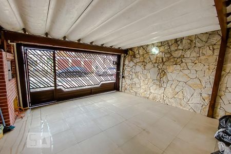 Casa à venda com 165m², 3 quartos e 2 vagasGaragem