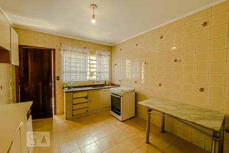 Casa à venda com 165m², 3 quartos e 2 vagasCozinha